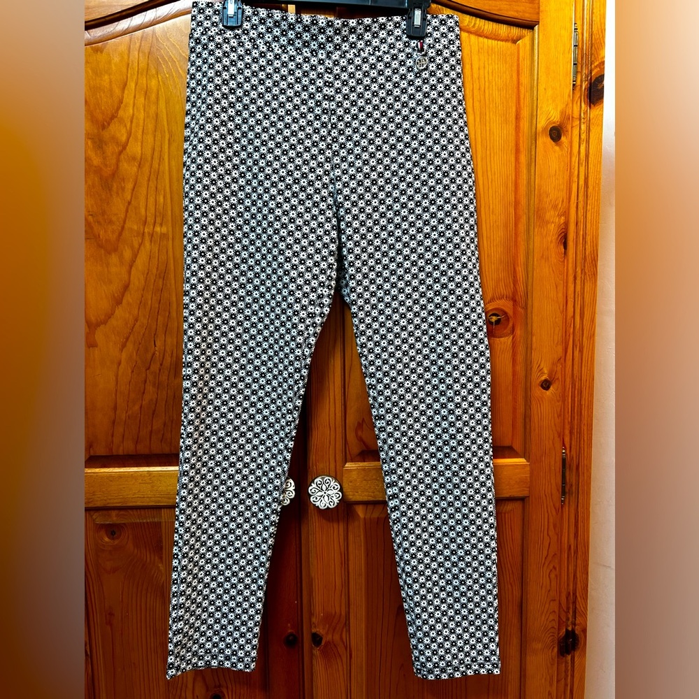 Size 10 Tommy H stretch